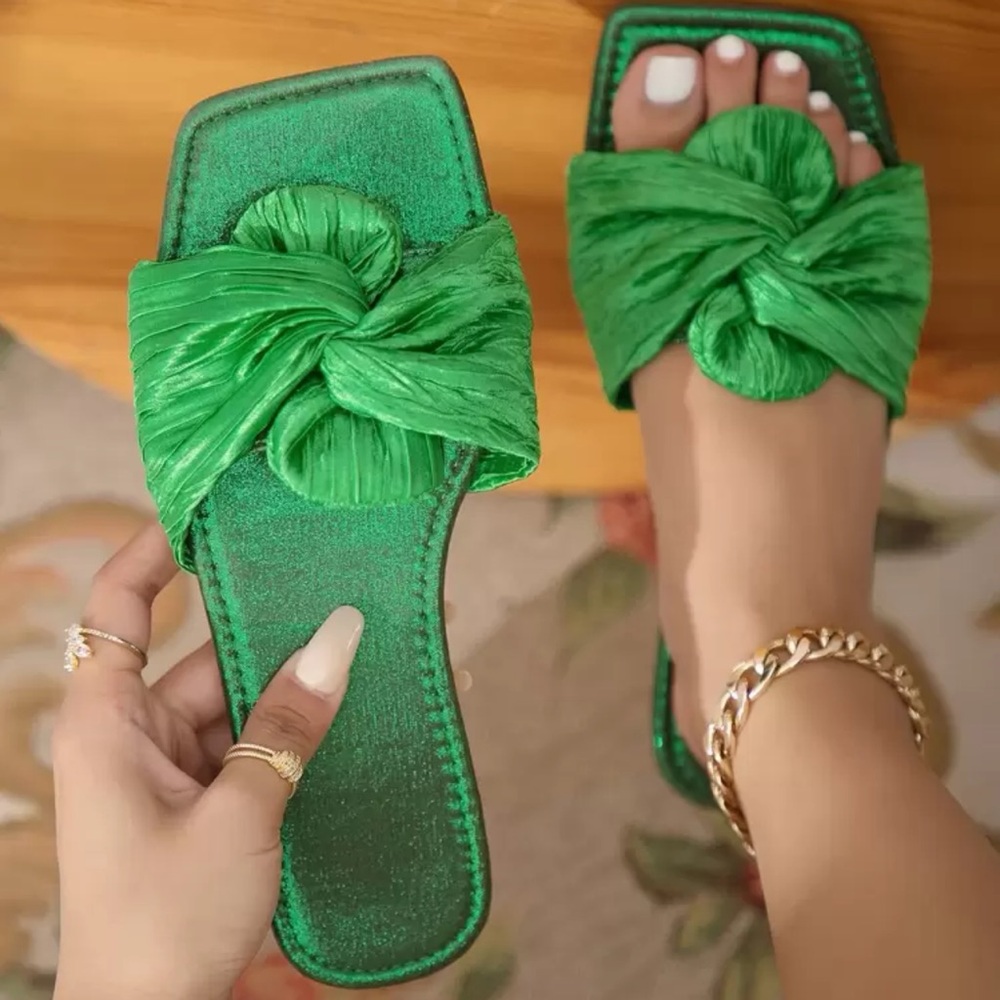 Fashion Bow Tie Sandals